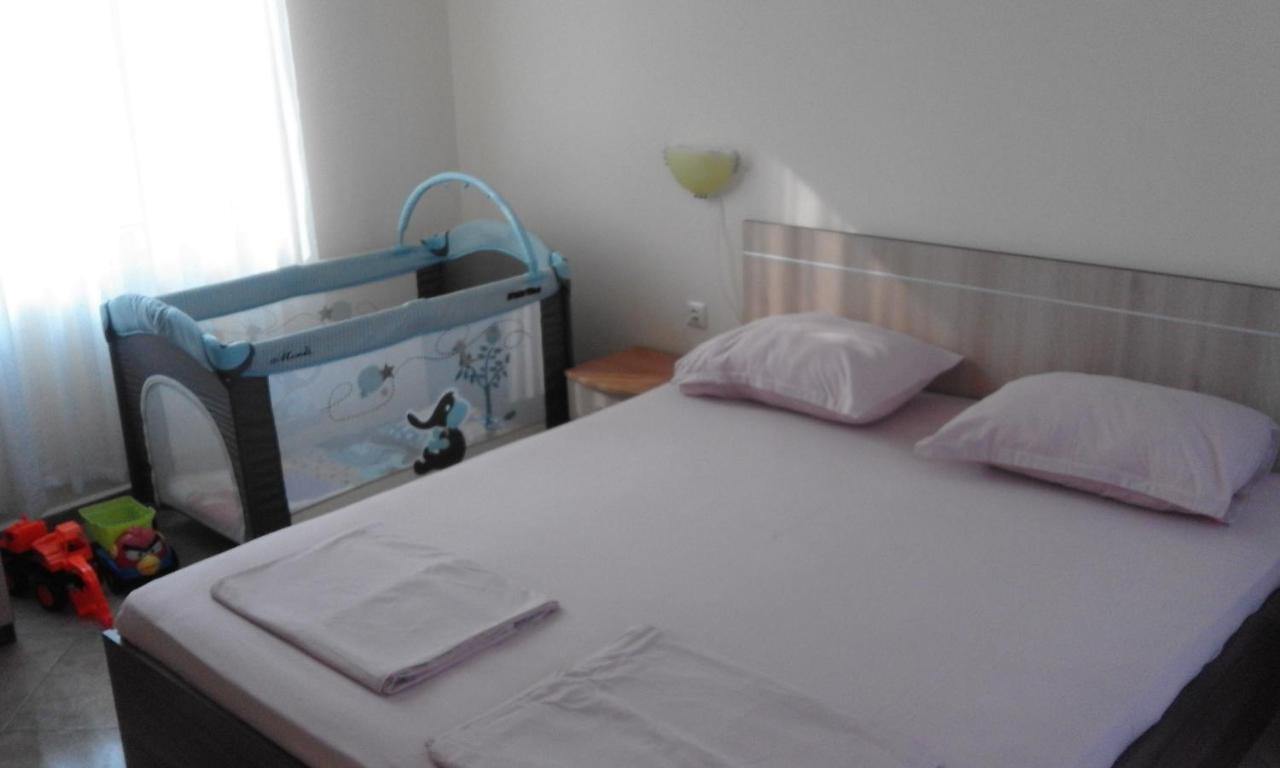 Apartments Sea Sounds Pomorie Exterior foto